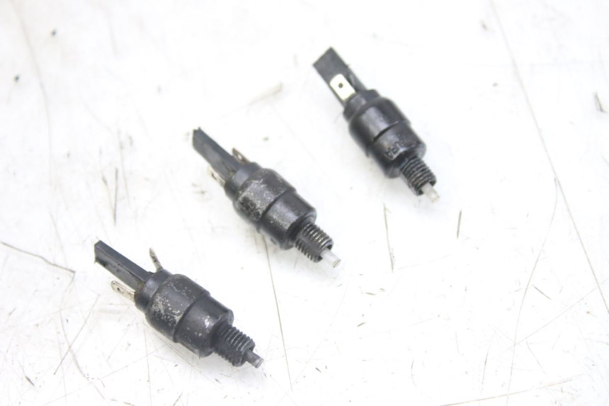 photo de INTERRUTTORE STOP PIAGGIO MP3 RL 250 (2007 - 2010)