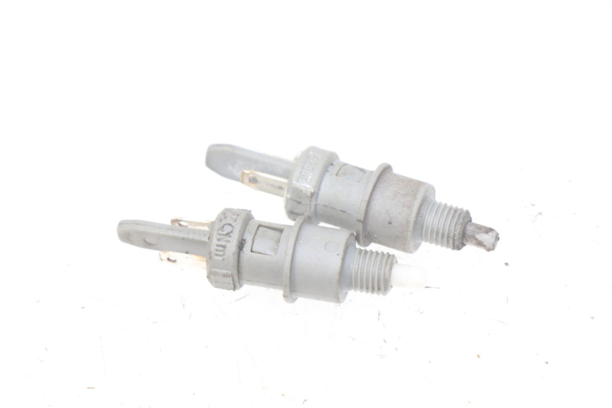 photo de INTERRUTTORE STOP PEUGEOT LUDIX 50 (2008 - 2017)