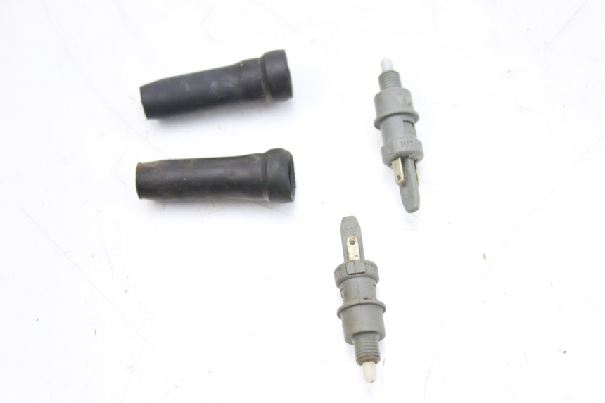 photo de INTERRUTTORE STOP PEUGEOT LUDIX 50 (2008 - 2017)