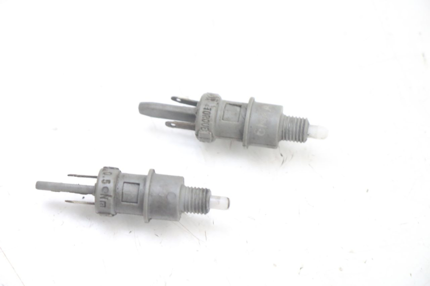 photo de INTERRUTTORE STOP PEUGEOT TKR TREKKER FURIOUS 50 (2005 - 2014)