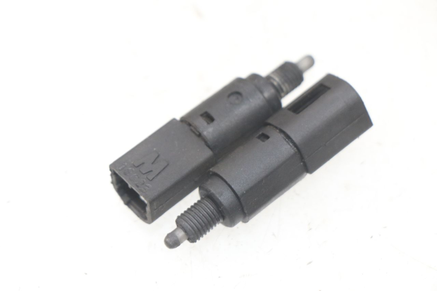 photo de Interruttore stop PIAGGIO LIBERTY 4T 50 (2009 - 2015)