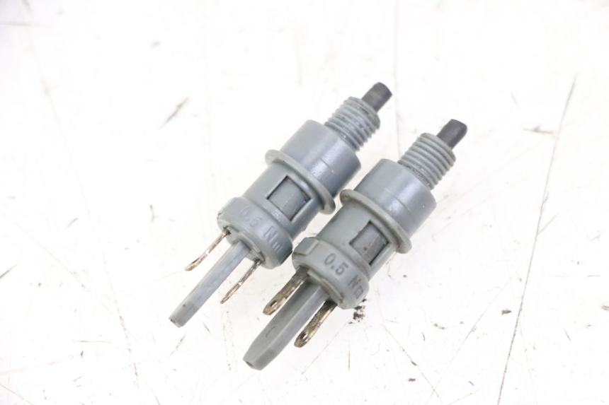 photo de INTERRUTTORE STOP PIAGGIO ZIP 2T 50 (2009 - 2019)