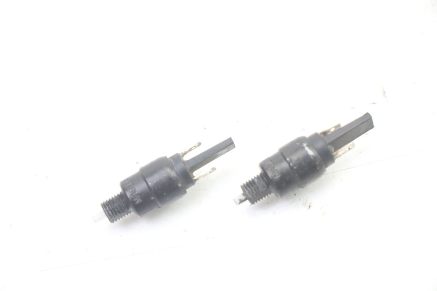 photo de INTERRUTTORE STOP APRILIA SCARABEO GT TOURING 125 (1999 - 2005)