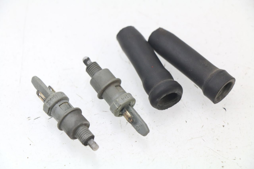 photo de Interruttore Stop PEUGEOT SPEEDFIGHT 2 AC 50 (2000 - 2009)