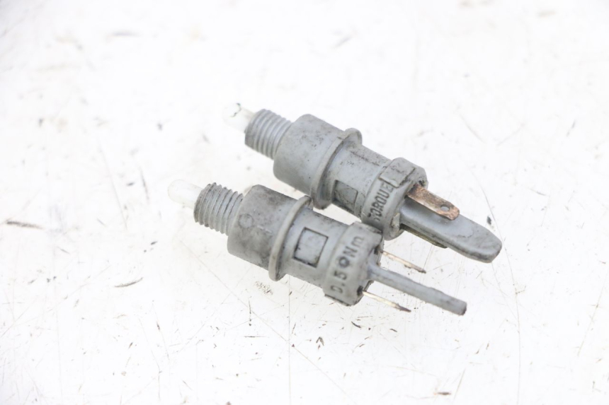 photo de INTERRUTTORE STOP PEUGEOT SPEEDFIGHT 2 LC 50 (2000 - 2009)