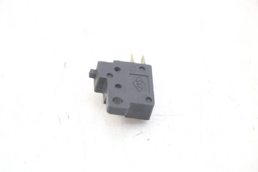photo de Interruttore stop freno SYM JET EURO X 2T 50 (2003 - 2007)