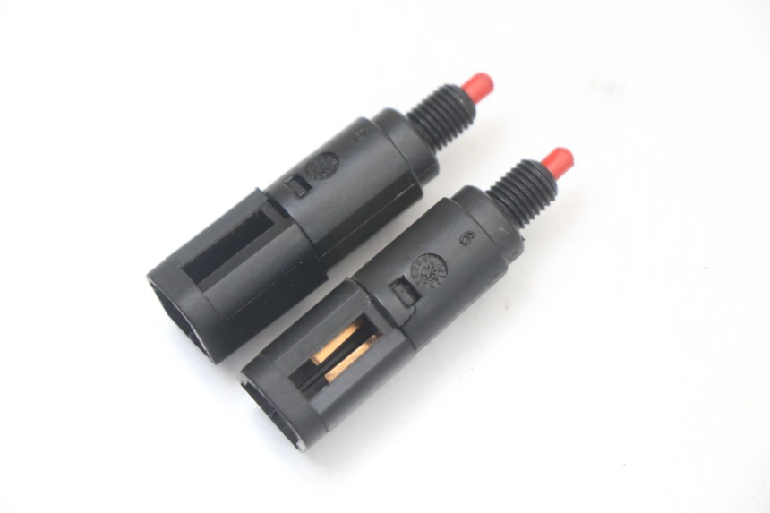 photo de INTERRUTTORE STOP PIAGGIO VESPA LX 125 (2005 - 2010)