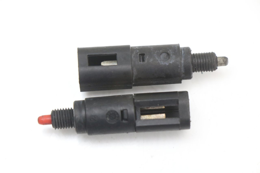 photo de INTERRUTTORE STOP PIAGGIO VESPA S 2T 50 (2007 - 2014)