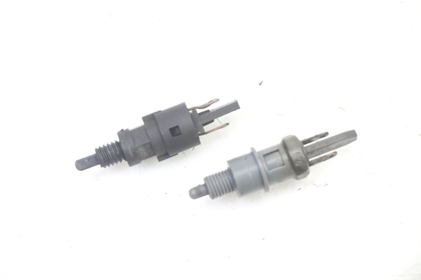 photo de INTERRUTTORE STOP PEUGEOT VIVACITY NEW 2T 50 (2008 - 2017)