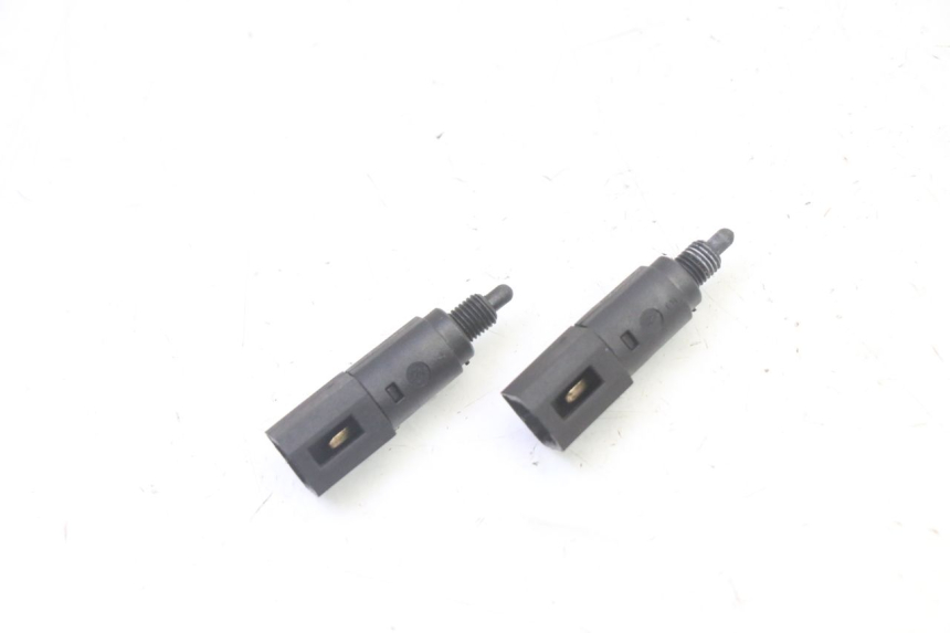 photo de INTERRUTTORE STOP PIAGGIO X9 EVOLUTION 125 (2003 - 2007)