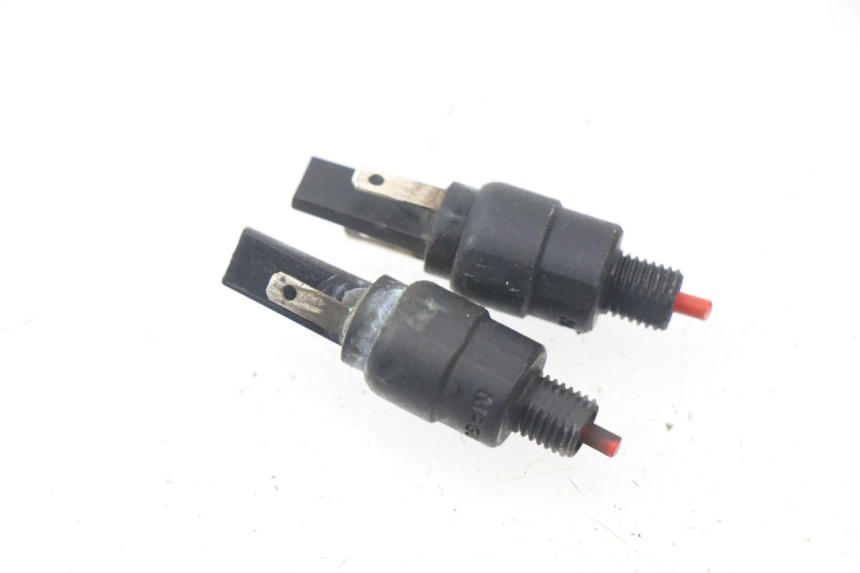 photo de INTERRUTTORE STOP PIAGGIO ZIP 4T 50 (2018 - 2020)