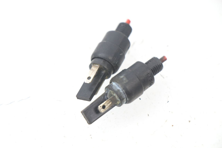 photo de INTERRUTTORE STOP PIAGGIO ZIP 4T 50 (2018 - 2020)