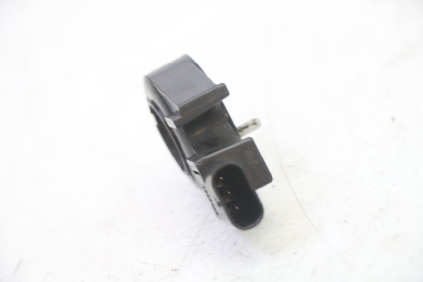 photo de INTERRUTTORE CAVALLETTO BMW G310 R 310 (2016 - 2020)