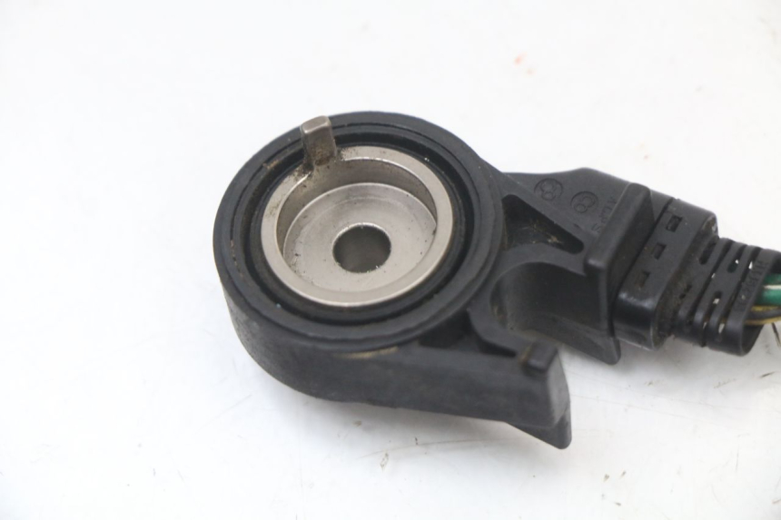 photo de INTERRUTTORE CAVALLETTO HONDA FES PANTHEON 2T 125 (1998 - 2002)