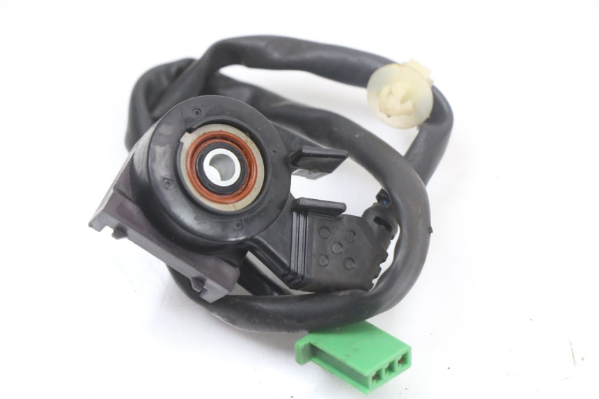 photo de INTERROMPI IL CONTATTO DELLA CAVALLETTO HONDA PCX (JF47) 125 (2012 - 2013)