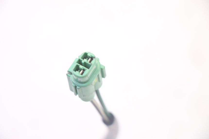 photo de INTERROMPI CONTATTO CAVALLETTO PEUGEOT SATELIS 125 (2013 - 2018)