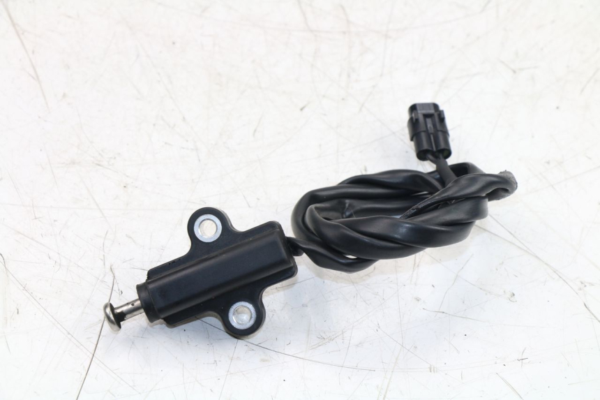 photo de INTERROMPI IL CONTATTO DELLA CAVALLETTO YAMAHA YZF R6 600 (2010 - 2016)