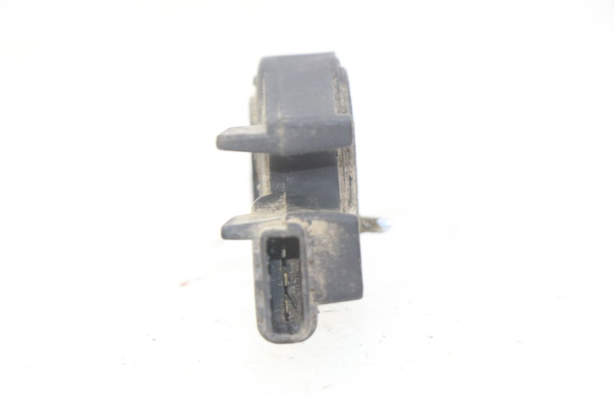 photo de INTERRUTTORE DI ACCENSIONE CAVALLETTO YIYING YY50QT-10 50 (2007 - 2022)