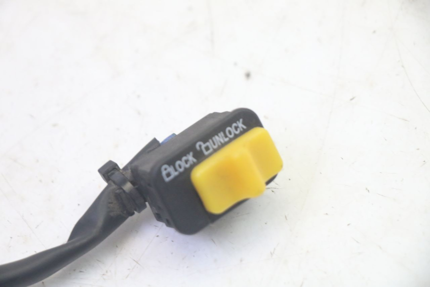 photo de INTERRUTTORE DI ACCENSIONE SYM CROX 4T 50 (2016 - 2023) - Dettaglio del componente