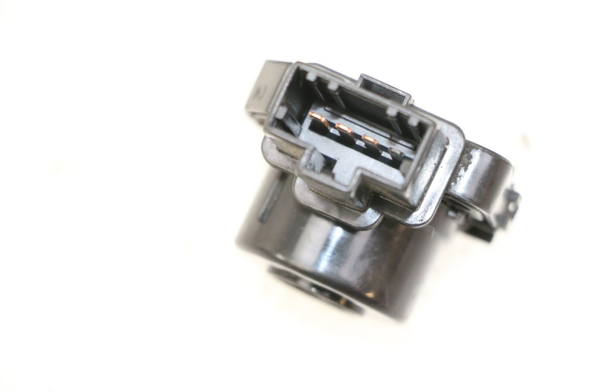 photo de INTERRUTTORE HONDA PCX (JF57/JF64) 125 (2014 - 2018)
