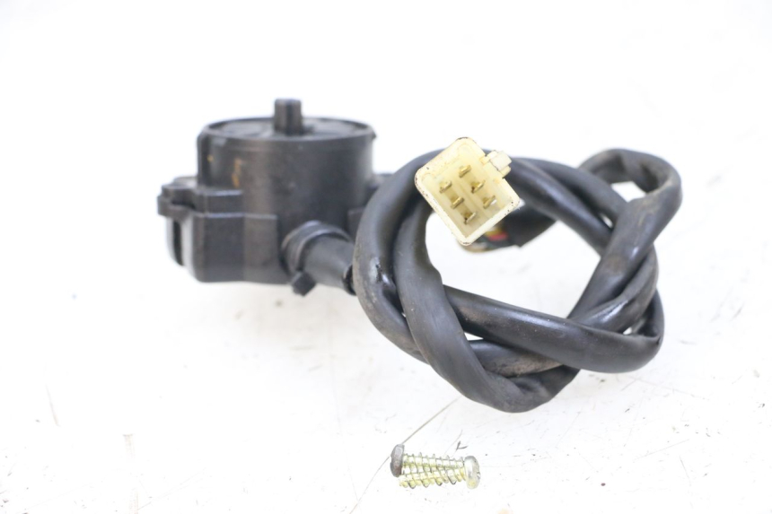photo de INTERRUTTORE MOTO GUZZI NORGE 8V GT 1200 (2011 - 2016)
