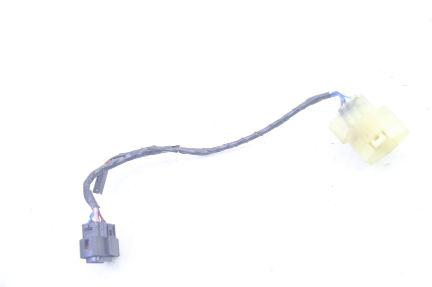 photo de INTERRUTTORE PIAGGIO MP3 500 (2016 - 2018) - Primo piano tecnico