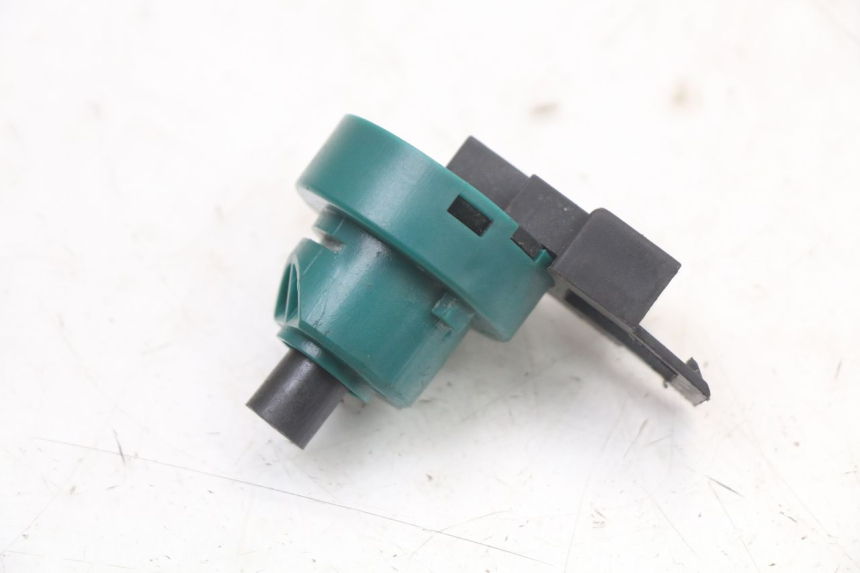 photo de INTERRUTTORE DI ACCENSIONE PIAGGIO VESPA LX 2T 50 (2005 - 2013)