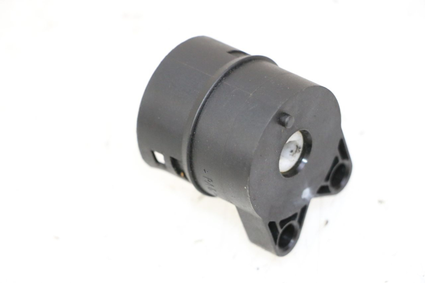 photo de INTERRUTTORE PEUGEOT SATELIS 125 (2006 - 2009)