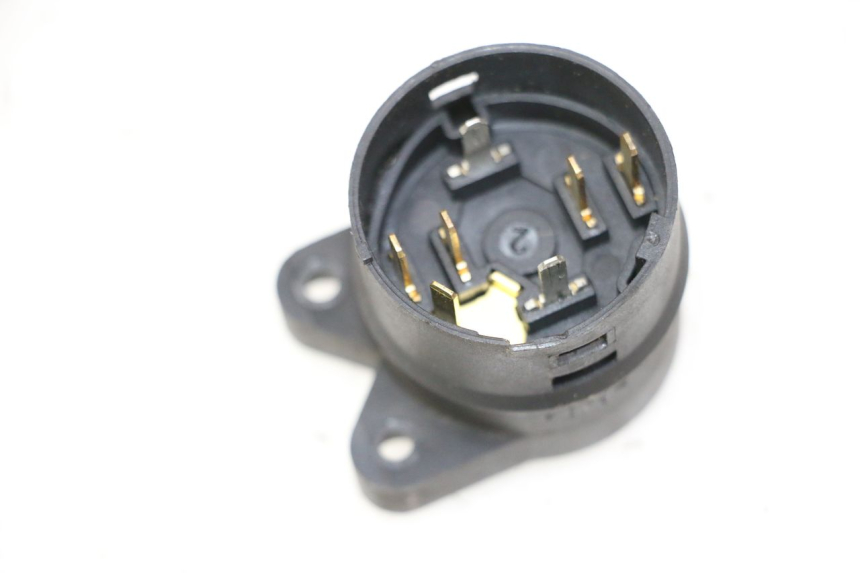 photo de INTERRUTTORE PEUGEOT SATELIS 125 (2006 - 2009)