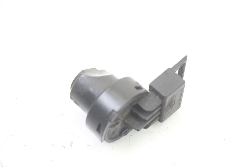 photo de INTERRUTTORE GILERA STALKER 50 (1997 - 2005) - Zoom sullo stato d'uso