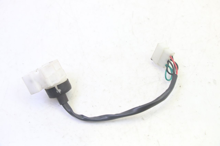 photo de INTERRUTTORE PEUGEOT TWEET PRO EFI 4T 50 (2021 - 2022) - Zoom sullo stato d'uso