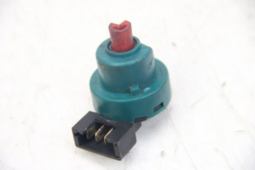 photo de INTERRUTTORE DI ACCENSIONE PIAGGIO VESPA SPRINT 2T 50 (2014 - 2018)