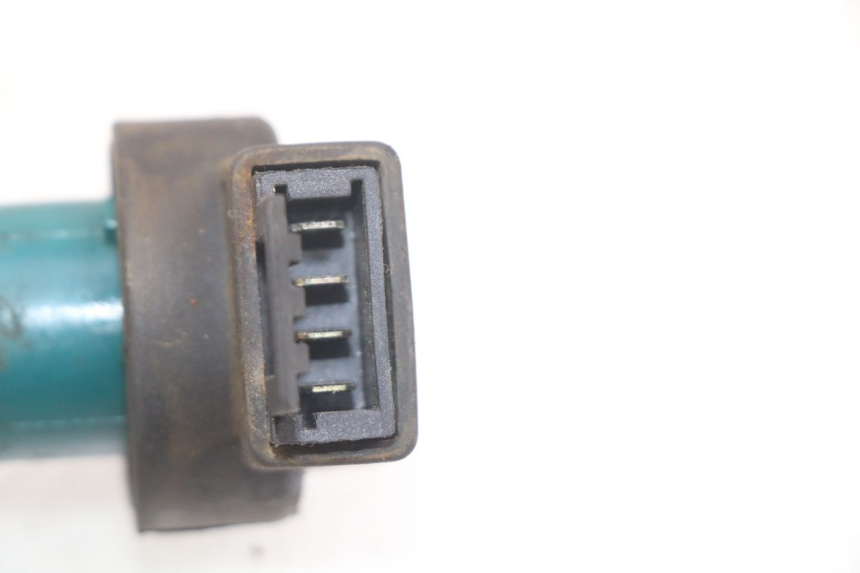 photo de INTERRUTTORE DI ACCENSIONE PIAGGIO X9 125 (2000 - 2003)
