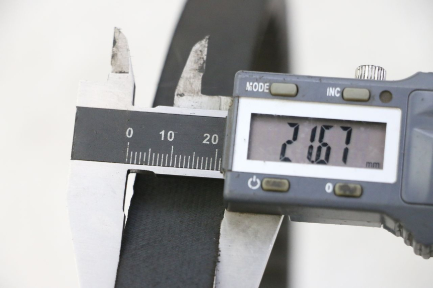 photo de CINGHIA SUZUKI BURGMAN 125 (2007 - 2014)