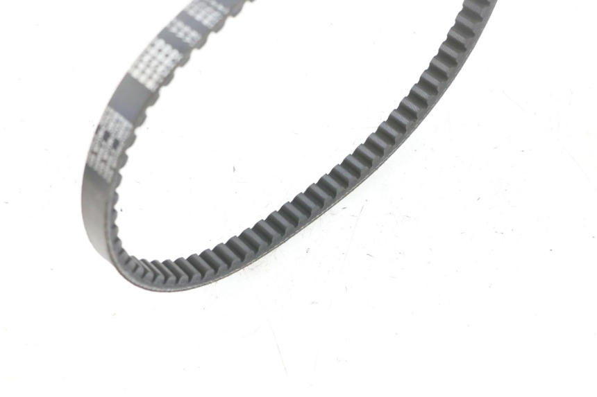 photo de CINGHIA PEUGEOT KISBEE 4T 50 (2018 - 2022) - Zoom sullo stato d'uso