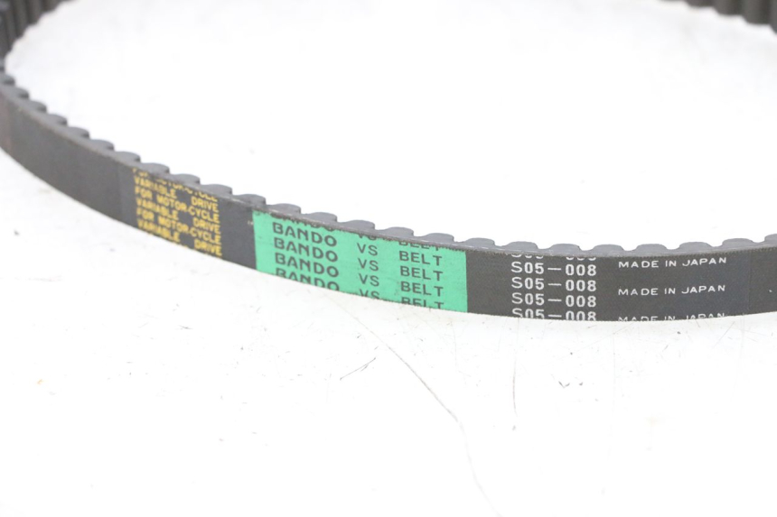 photo de CINGHIA PEUGEOT KISBEE 4T 50 (2010 - 2017) - Zoom sullo stato d'uso