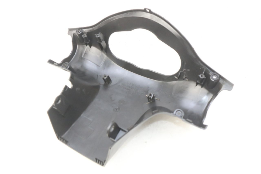 photo de COPRI MANUBRIO POSTERIORE KYMCO AGILITY 4T 50 (2018 - 2022)