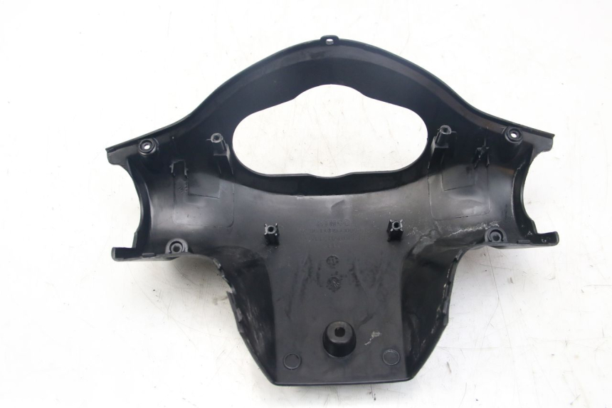 photo de COPRI MANUBRIO POSTERIORE KYMCO AGILITY 4T 50 (2005 - 2018)