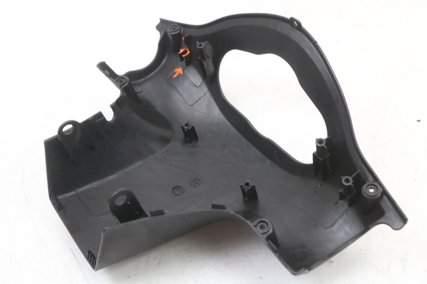 photo de COPRIMANUBRIO POSTERIORE KYMCO AGILITY CARRY 50 (2011 - 2020)