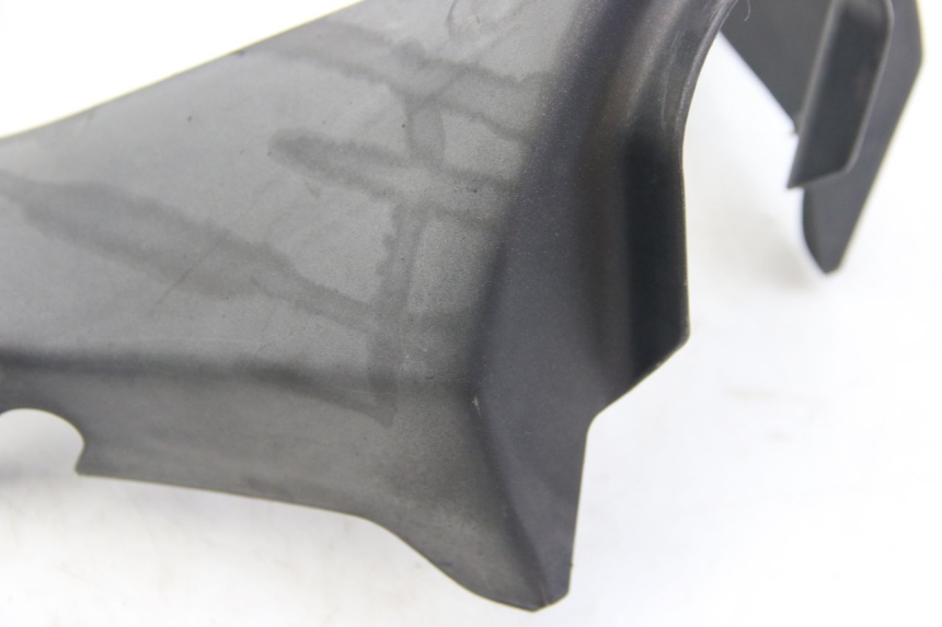 photo de COPRI MANUBRIO POSTERIORE APRILIA ATLANTIC 500 (2002 - 2003)