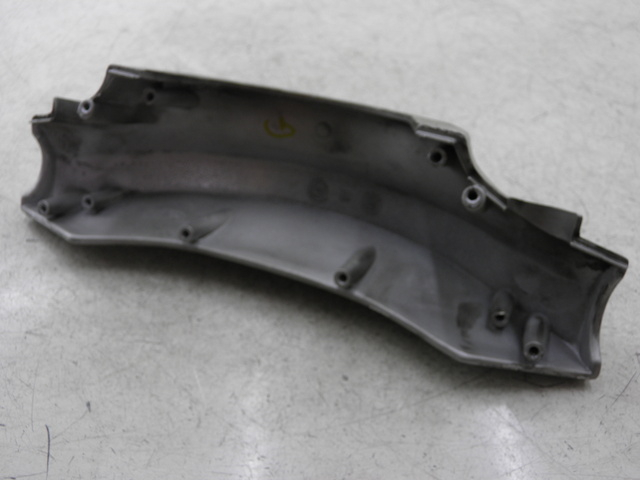 photo de COPERCHIO MANUBRIO POSTERIORE APRILIA LEONARDO 125 (1999 - 2001)