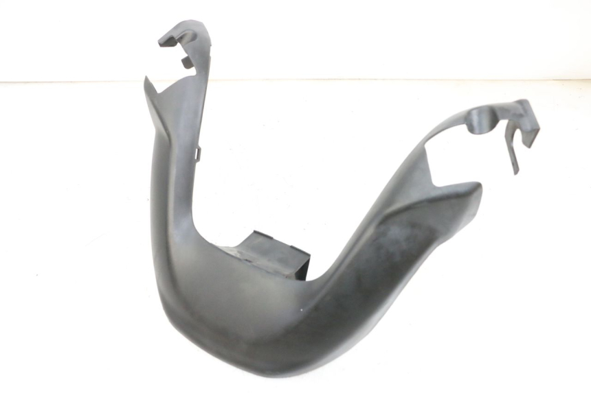 photo de COPRIMANUBRIO POSTERIORE SUZUKI BURGMAN 650 (2013 - 2020)