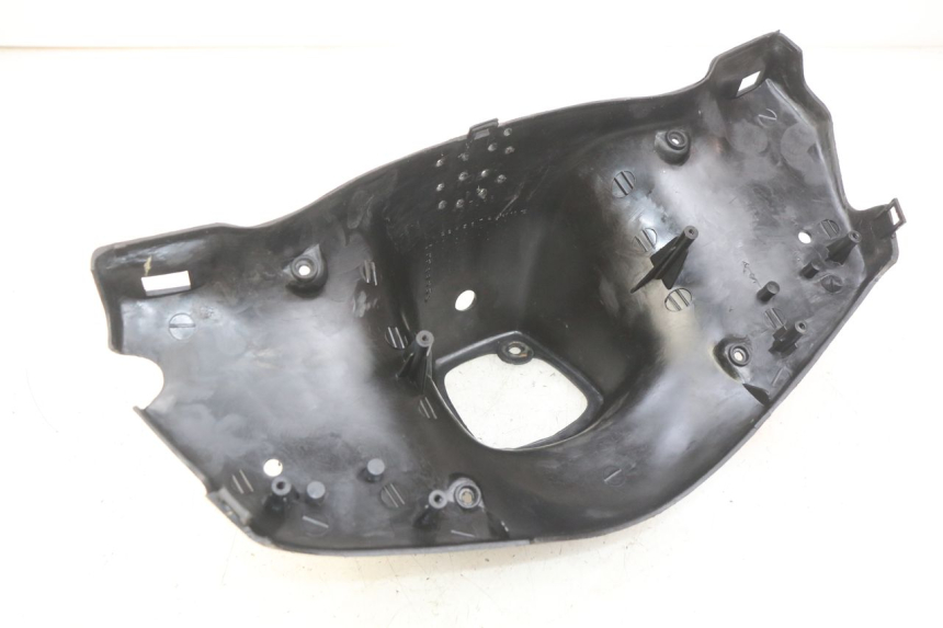 photo de COFANO MANUBRIO POSTERIORE TGB CITY 2 50 (2009 - 2013)