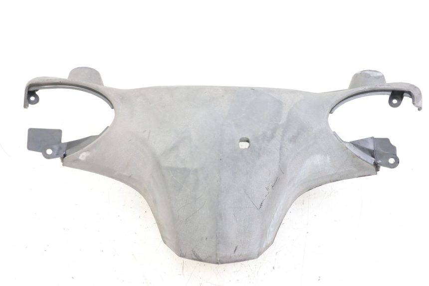 photo de COPRI MANUBRIO POSTERIORE YAMAHA CYGNUS X 125 (2004 - 2007)