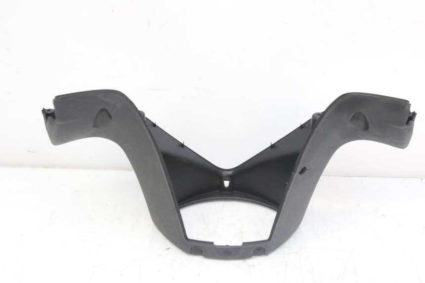 photo de COPRI MANUBRIO POSTERIORE PEUGEOT ELYSTAR 50 (2002 - 2014)