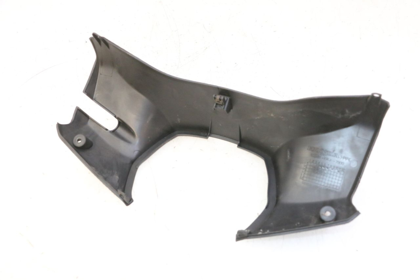 photo de COPRI MANUBRIO POSTERIORE HONDA FES S-WING SWING ABS 125 (2007 - 2015)