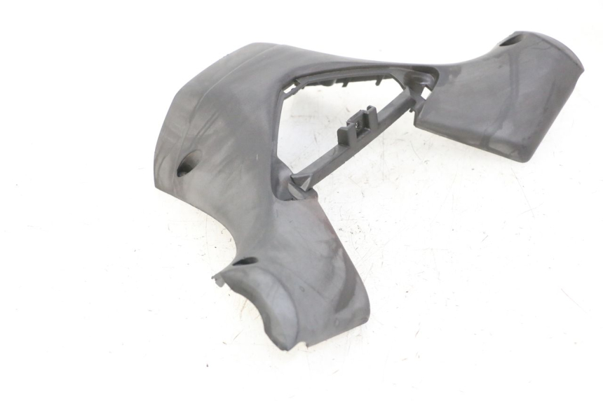 photo de COPRIMANUBRIO POSTERIORE GILERA NEXUS 300 (2008 - 2013)