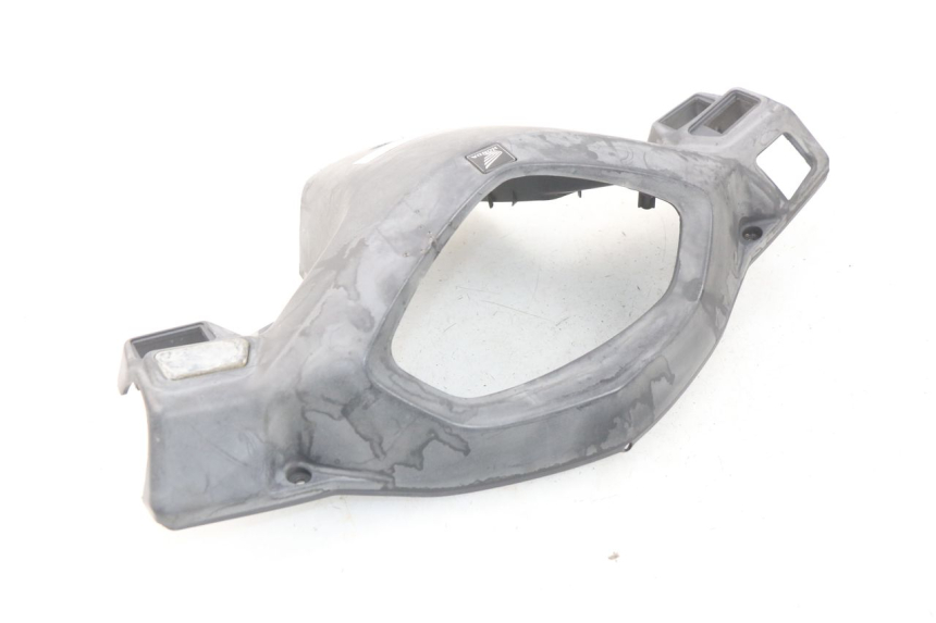 photo de COFANO MANUBRIO POSTERIORE HONDA SCV LEAD 100 (2003 - 2007)