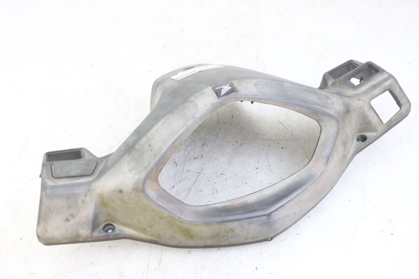 photo de COFANO MANUBRIO POSTERIORE HONDA SCV LEAD 100 (2003 - 2007)