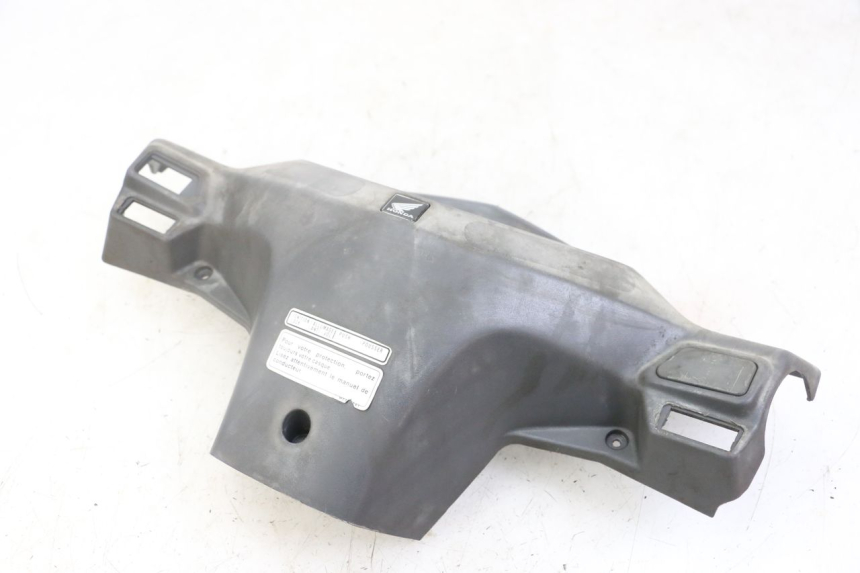 photo de COFANO MANUBRIO POSTERIORE HONDA SCV LEAD 100 (2003 - 2007)